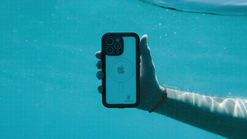 iPhone 15 Pro Max IP68 完全防水スマホケース MagSafe対応